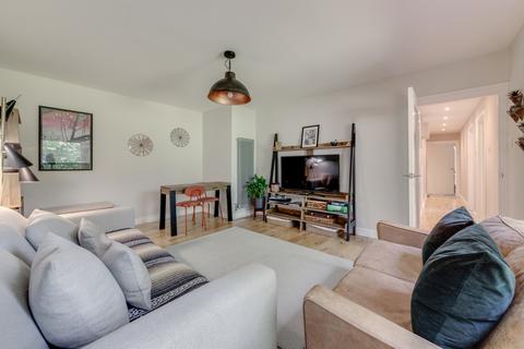 2 bedroom flat for sale, Bridge House, 47 Adelaide Avenue, London, SE4