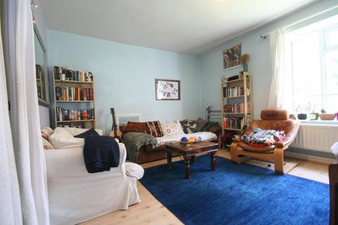 3 bedroom flat for sale, Orwell Court Petherton Road Highbury London N5