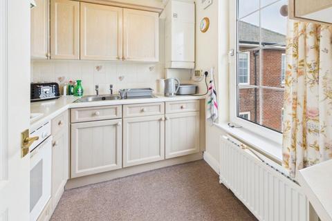 undefined, Flat 15, 19 Royal Crescent, Whitby