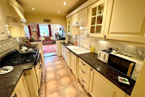 50 Broad Lane, Essington, Wolverhampton, WV11 2RG
