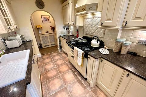 50 Broad Lane, Essington, Wolverhampton, WV11 2RG