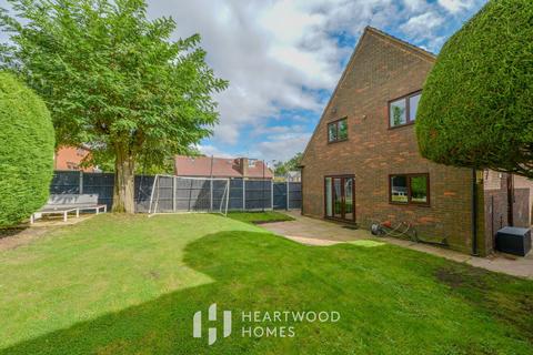 1 Old Orchard, Park Street, St Albans, AL2 2QB