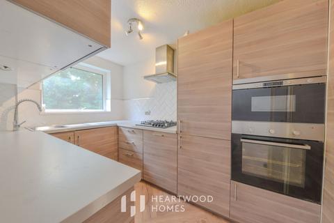 1 bedroom flat for sale, Lakeside Place, London Colney, St. Albans, AL2 1PZ