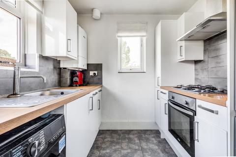 2 bedroom maisonette for sale, Verona Drive, Surbiton, KT6