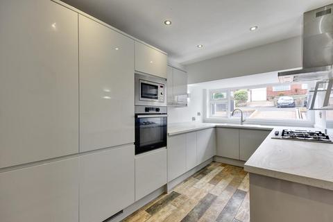 3 Belper Crescent, Carlton, Nottingham, NG4 3RQ