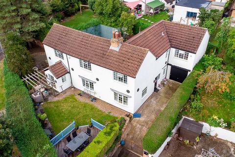 5 bedroom detached house for sale, Main Road, Gedling, Nottingham