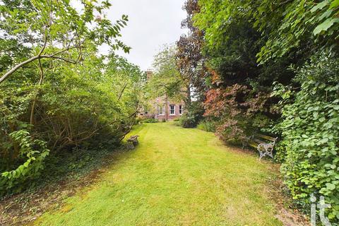 4 bedroom semi-detached house for sale, Woodford Road, Bramhall, Stockport, SK7