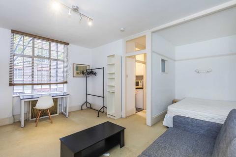 Studio to rent, Chelsea Manor Street, London, SW3