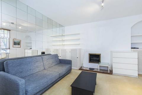 Studio to rent, Chelsea Manor Street, London, SW3