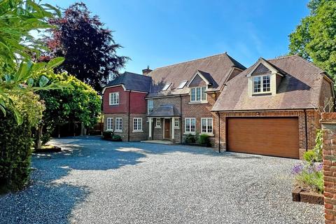 5 bedroom detached house for sale, West Broyle Drive, Chichester PO19