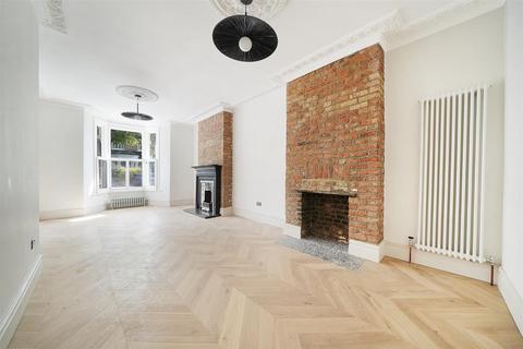 5 bedroom house for sale, Chesholm Road, Stoke Newington, N16