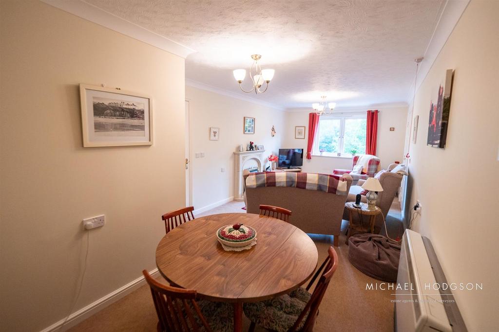 Living/Dining Room