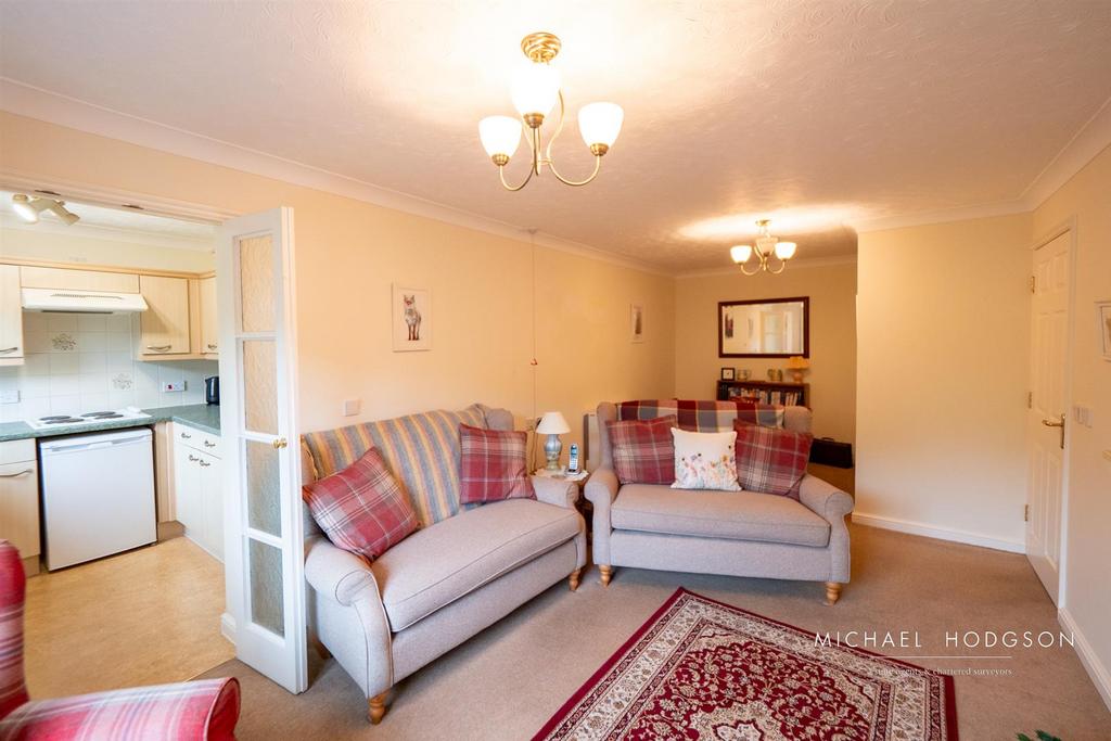 Living/Dining Room