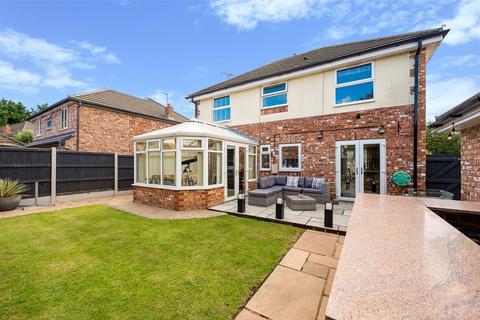 17 Beechfields, Winsford, CW7 3HJ