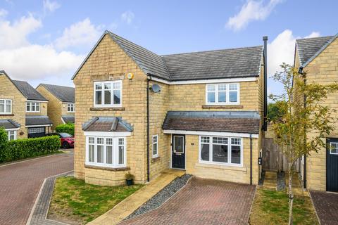 4 bedroom detached house for sale, Kingsbrooke Drive, Elland, HX5