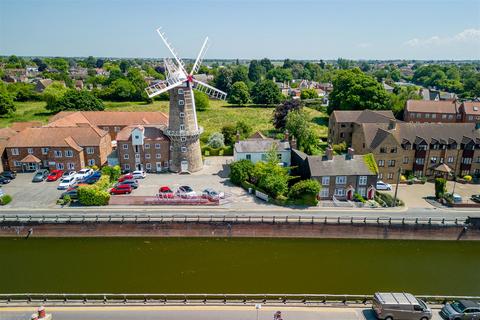 8 bedroom character property for sale, Maud Foster Mill & Mill House, Willoughby Road