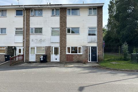 5 bedroom semi-detached house for sale, Barrington Close, Swindon SN3