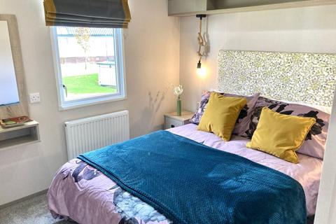 2 bedroom lodge for sale, Leeds LS20