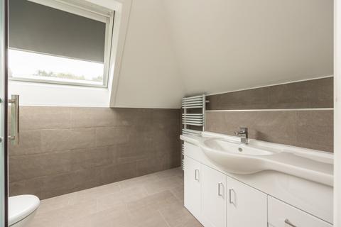 45 Duddingston View, Edinburgh, EH15 3LZ