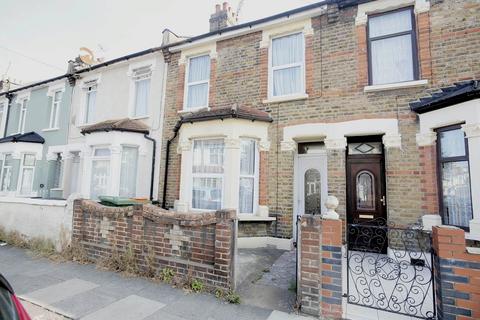 2 bedroom terraced house for sale, Fourth Avenue, Manor Park, E12