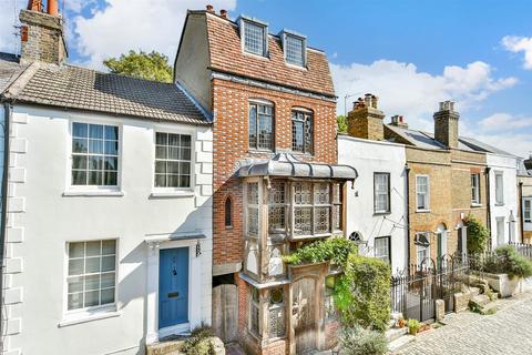 3 bedroom terraced house for sale, High Street, Upnor, Kent