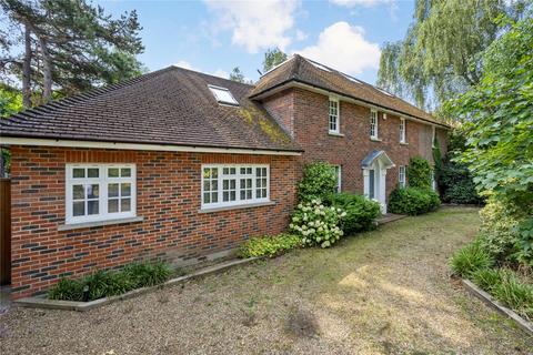 6 bedroom detached house for sale, Ballard Close, Kingston Upon Thames