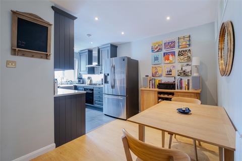 3 bedroom terraced house for sale, Limetree Close, London SW2