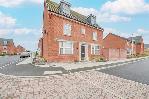 4 bedroom detached house for sale, Langford Drive, Southport PR8