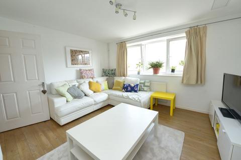 1 bedroom flat for sale, Old Dairy Close, Fleet GU51