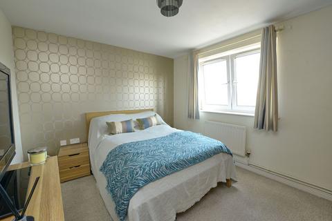 1 bedroom flat for sale, Old Dairy Close, Fleet GU51