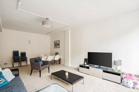 2 bedroom apartment to rent, Weymouth Street, London W1W