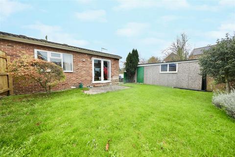 38 Chestnut Garth, Burton Pidsea, Hull, HU12 9DA