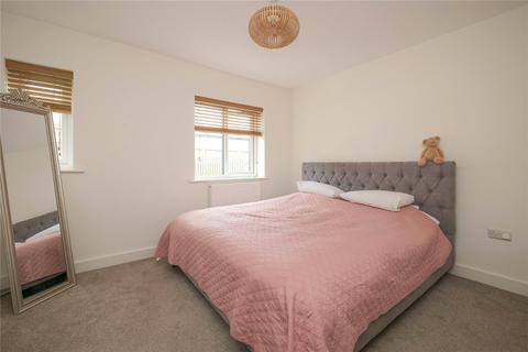 3 bedroom semi-detached house for sale, Bronte Court, Bradford BD13