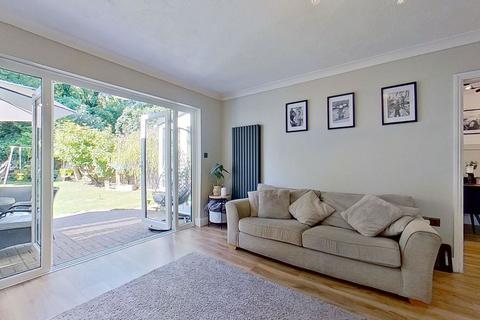 3 bedroom end of terrace house for sale, Fiveways Rise, Deal CT14