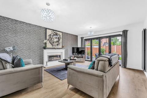 64 Baileys Close, Widnes, WA8 9JR