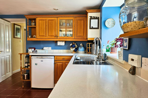 5 bedroom detached house for sale, West Road, Bridport DT6