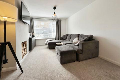 19 Grainger Close, Exeter, EX2 5RL