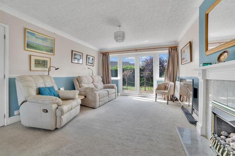 4 bedroom detached house for sale, Stockdale, Toddington, Dunstable