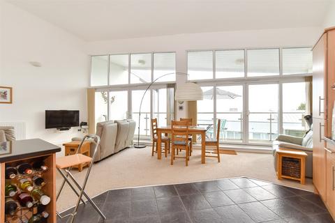 2 bedroom flat for sale, Luccombe Road, Shanklin, Isle of Wight