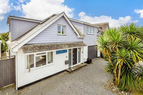 4 bedroom chalet for sale, Norfolk Way, Bognor Regis, West Sussex