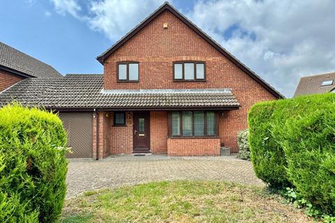 4 bedroom detached house for sale, Lucy Avenue, Kent CT19