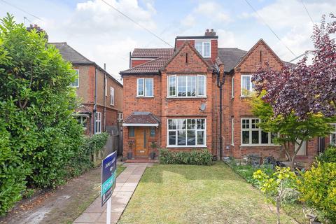 5 bedroom semi-detached house for sale, Perry Rise, London SE23