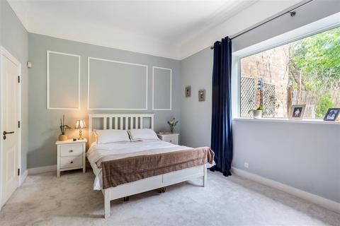 1 Kings Yard, Ascot, SL5 8AH