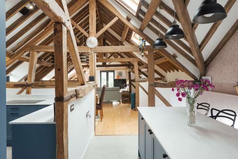 3 bedroom barn conversion for sale, Flax Yard, Milton Keynes MK14