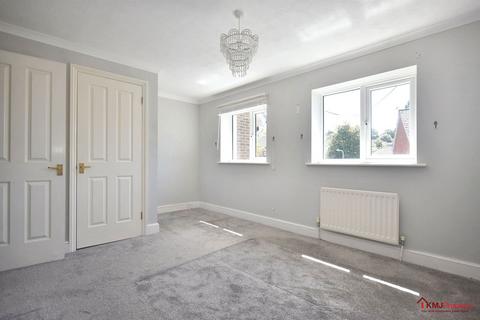 92 Medway Drive, Forest Row, RH18 5NX