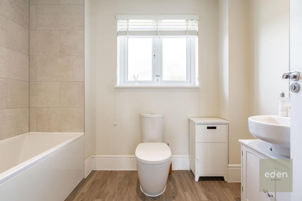 Family bathroom