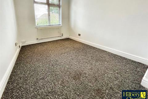 4 bedroom bungalow for sale, Bedford Gardens, Hornchurch, RM12