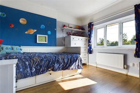 32 Englefield Road, Theale, Reading, RG7 5AS