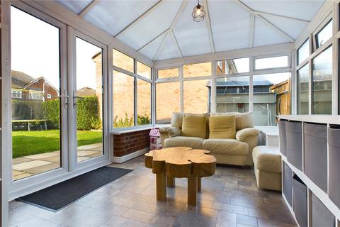 32 Englefield Road, Theale, Reading, RG7 5AS