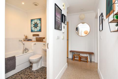 15 Chapel Place, Shoeburyness, Southend-on-sea, SS3 9QU